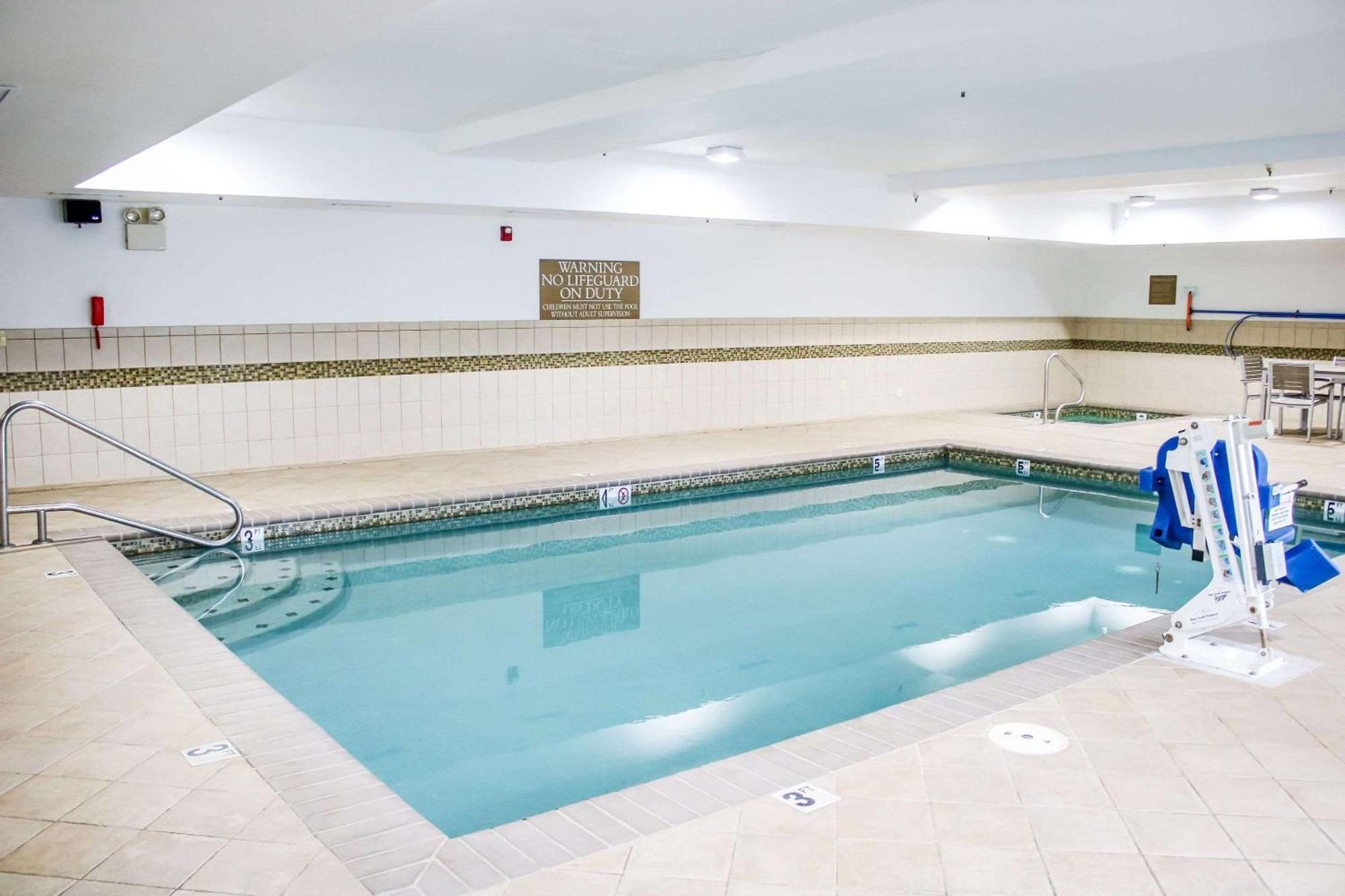 Country Inn & Suites By Radisson, Richmond West At I-64, Va Henrico Zewnętrze zdjęcie